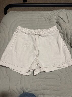 SHEIN Cream High-Waist Casual Shorts